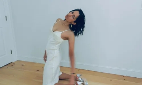 YULLOLA
