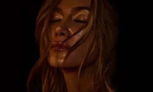 Delta Goodrem tour announcement cover
