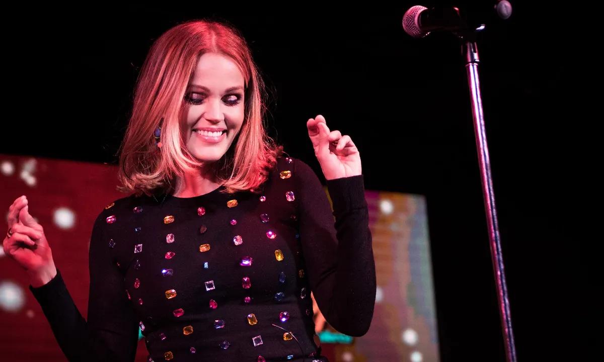 Belinda Carlisle