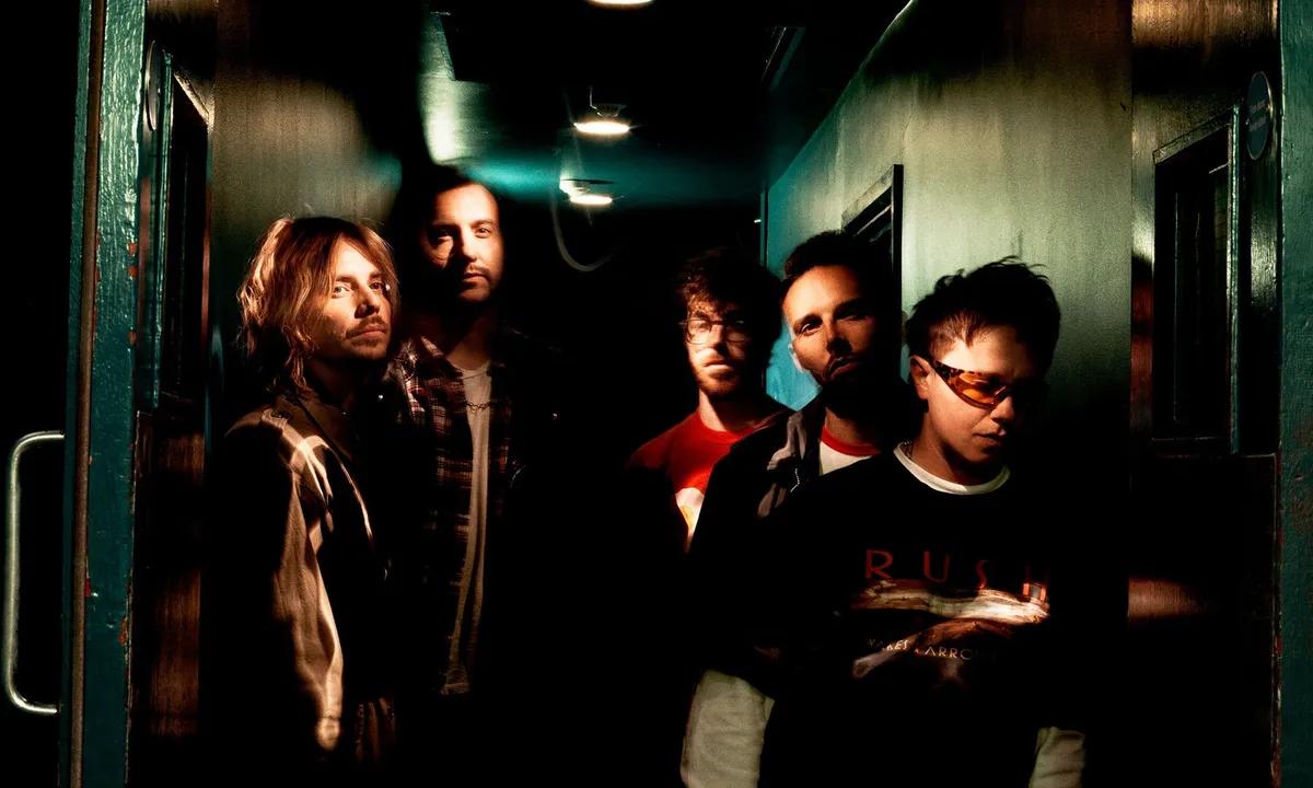 Nothing But Thieves