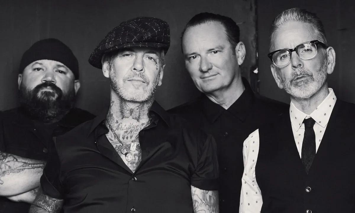 Social Distortion