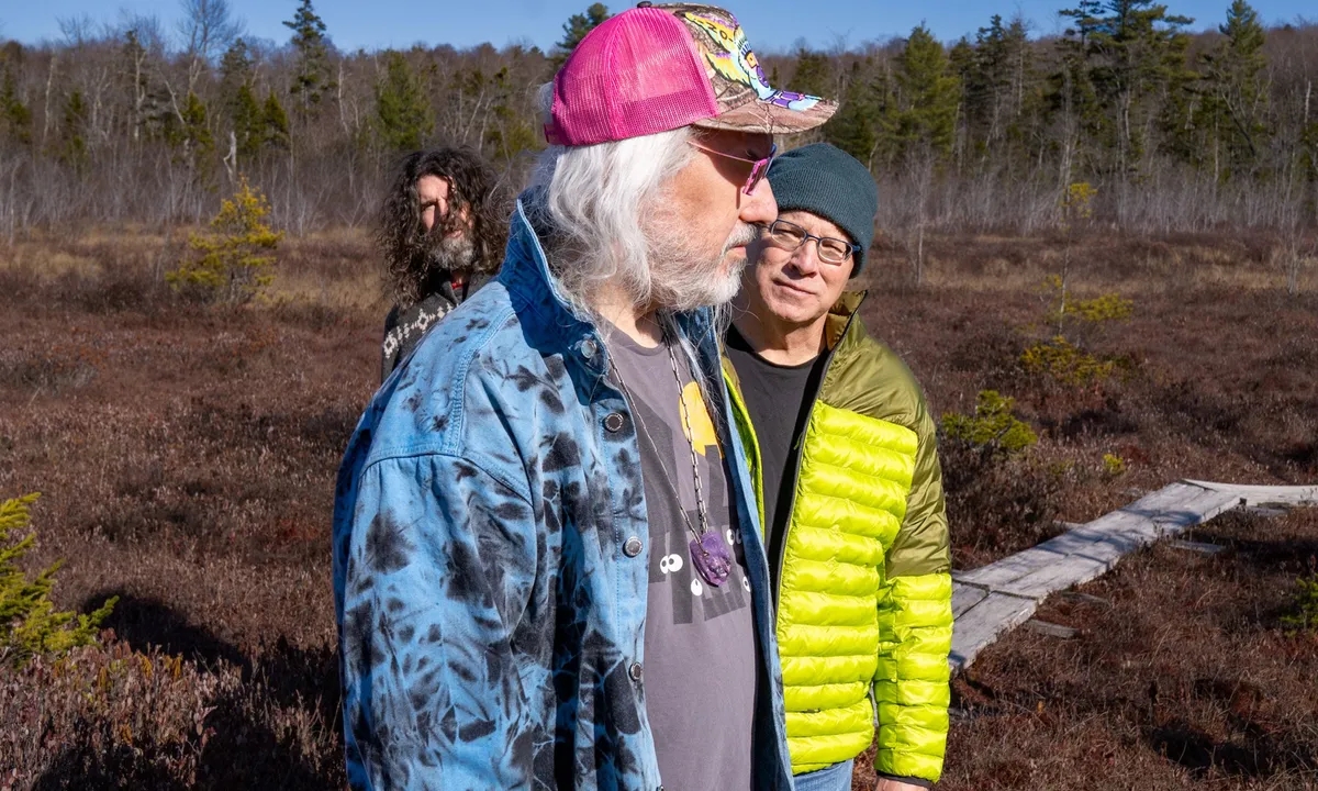 Dinosaur Jr.